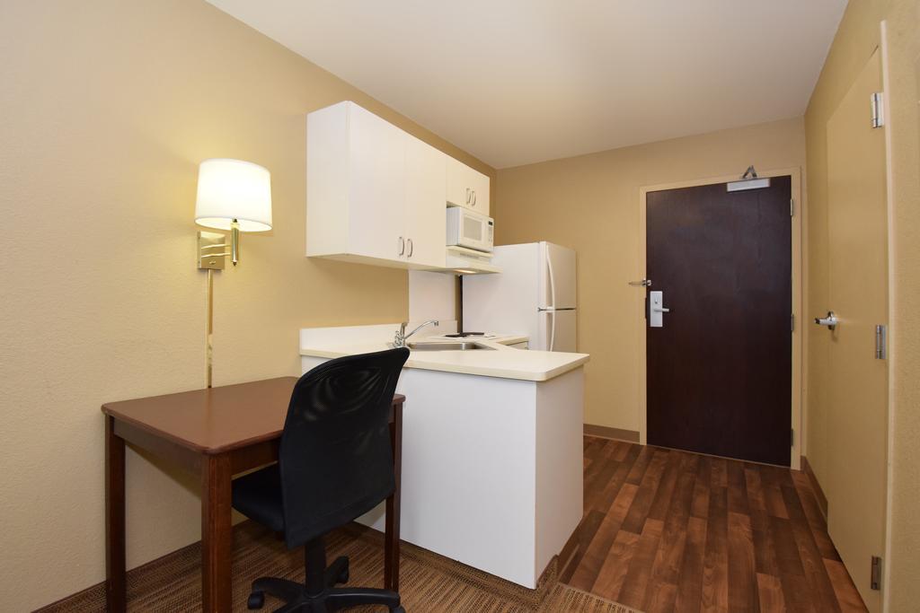 Extended Stay America Suites - Raleigh - Cary - Regency Parkway North Exterior foto