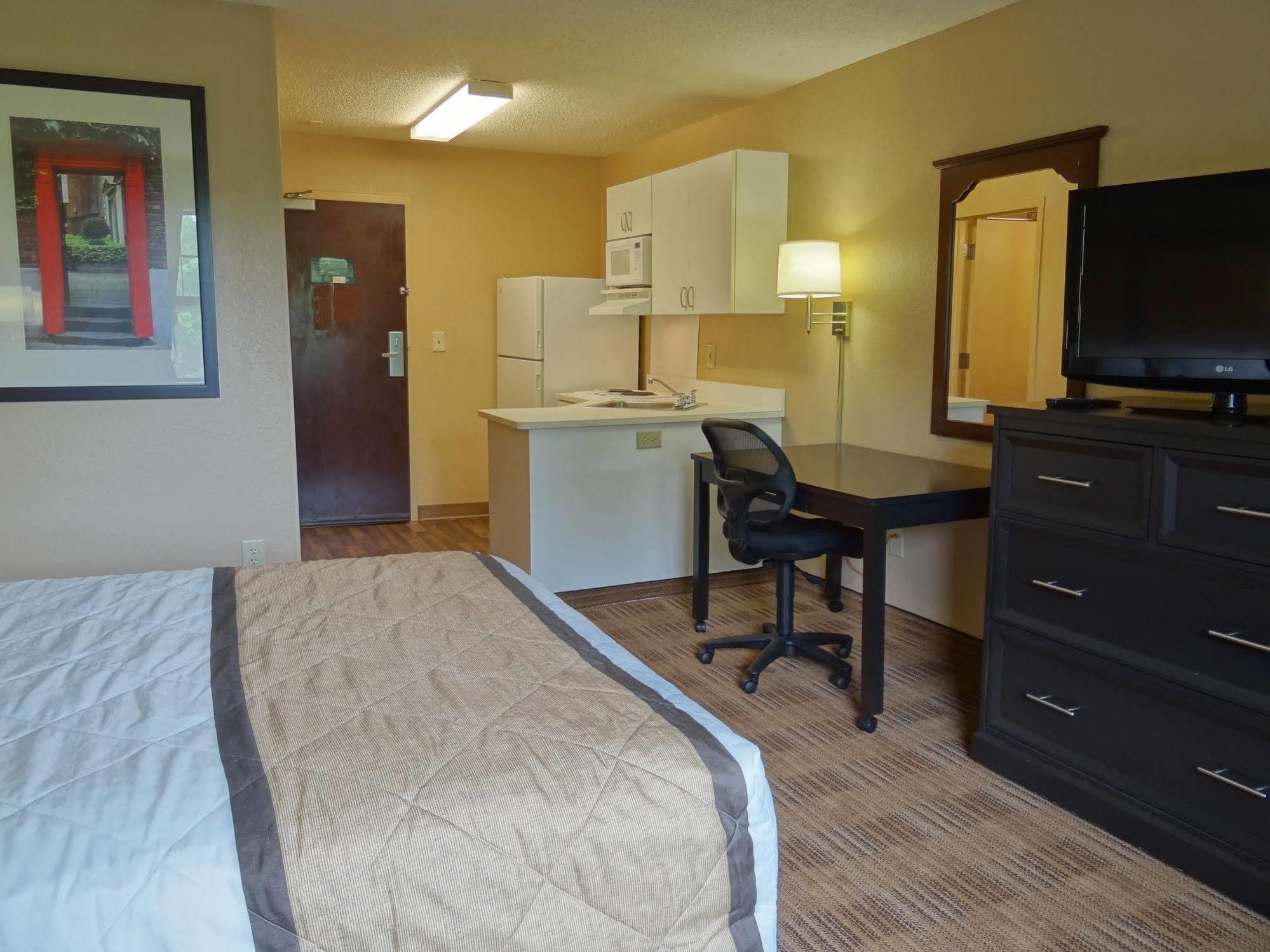 Extended Stay America Suites - Raleigh - Cary - Regency Parkway North Exterior foto
