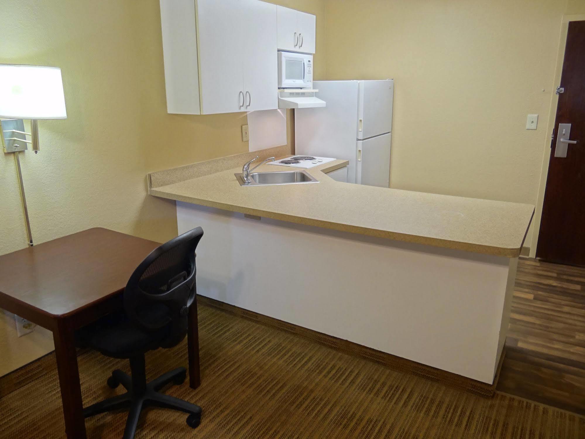 Extended Stay America Suites - Raleigh - Cary - Regency Parkway North Exterior foto